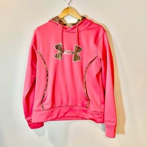 *SOLD* Under Armour hoodie
